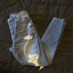 American Eagle Distressed Blue Jeans